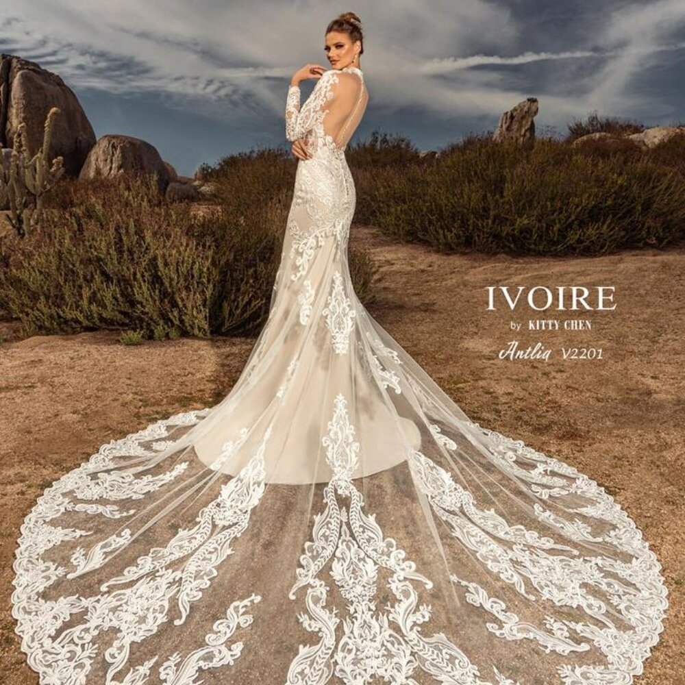 Wedding Dress-Antlia-Kitty Chen-50% OFF- size bridal 12 (new with tags)